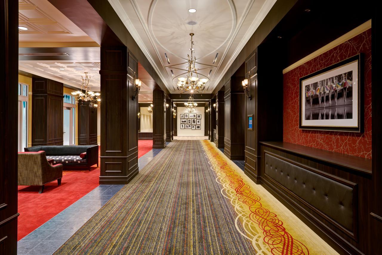 Saratoga Casino Hotel Саратога Спрингс Екстериор снимка