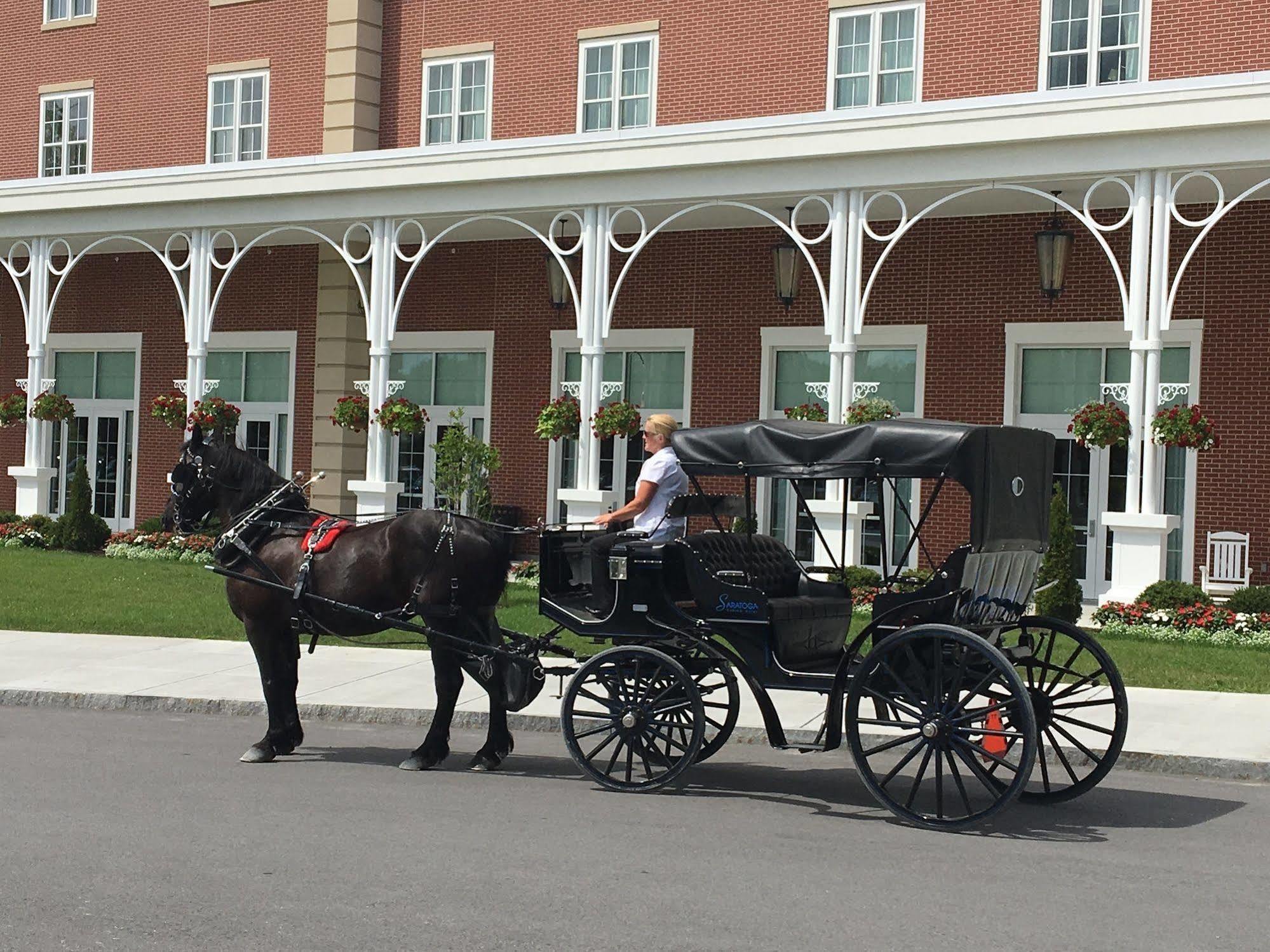 Saratoga Casino Hotel Саратога Спрингс Екстериор снимка